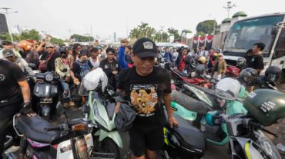 Warga Pati Dirikan Posko di Jakarta Jelang Aksi di DPR